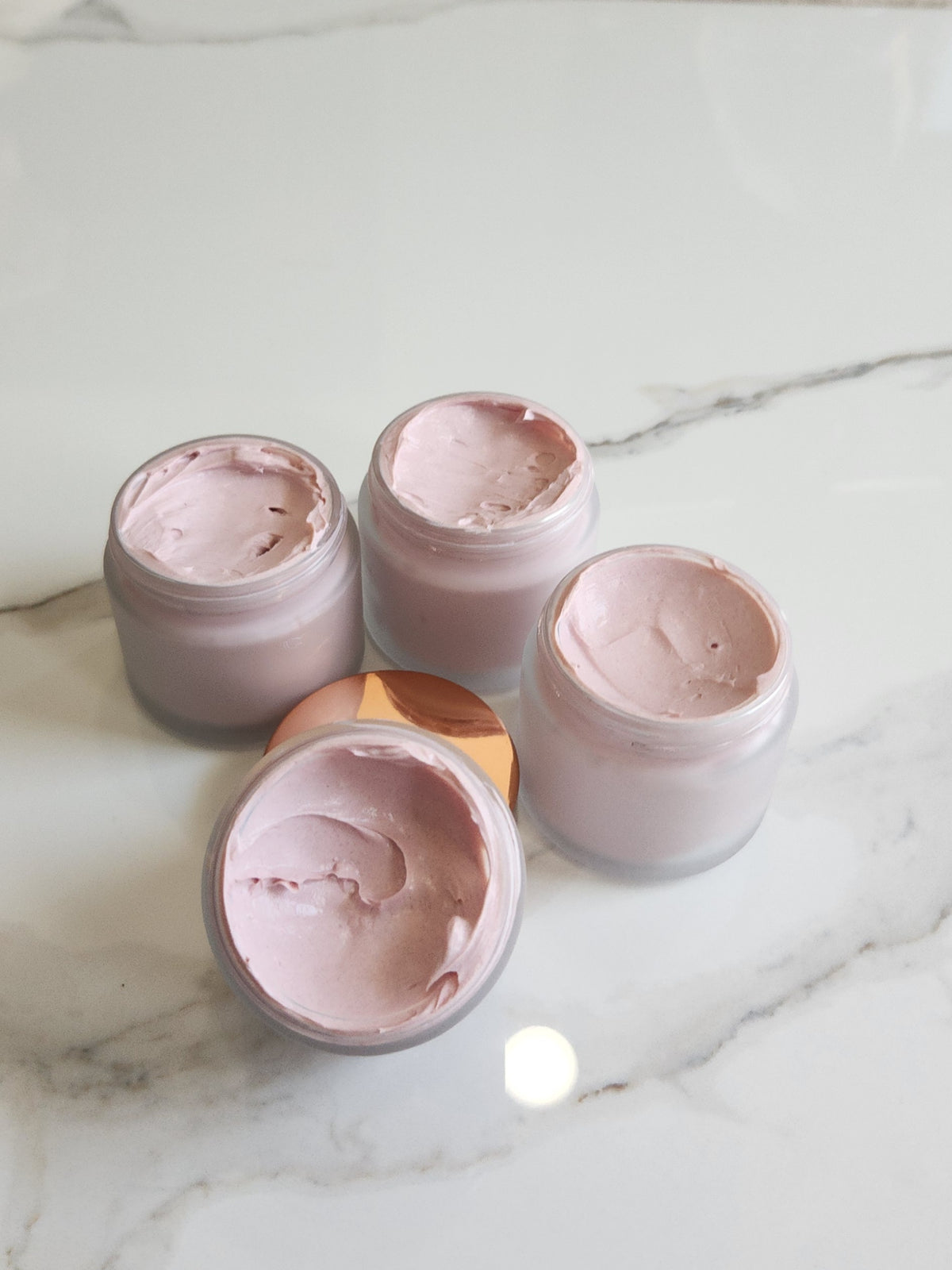 AkomaBae Organic Rose Calming Face Mask